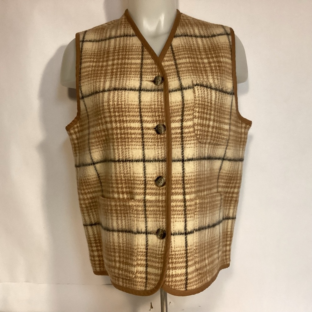 Jones New York sport womens wool blend vest size medium made in USA